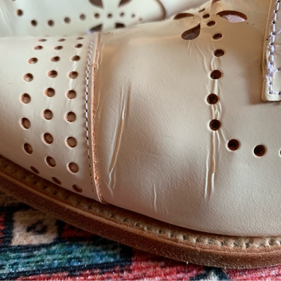 The Office Of Angela Scott white Oxfords sz 37 - Picture 6 of 10